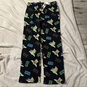 NWT STAR WARS The Mandalorian Baby Yoda Grogu pajama pants